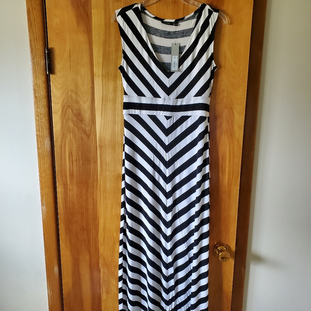 Apt 9 maxi dress